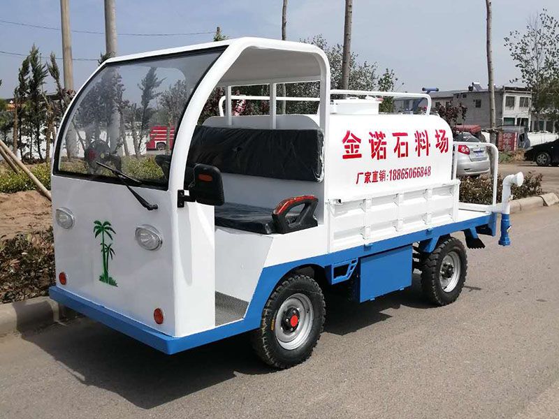 观光四轮高炮洒水车