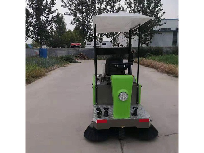 新能源小型扫地车