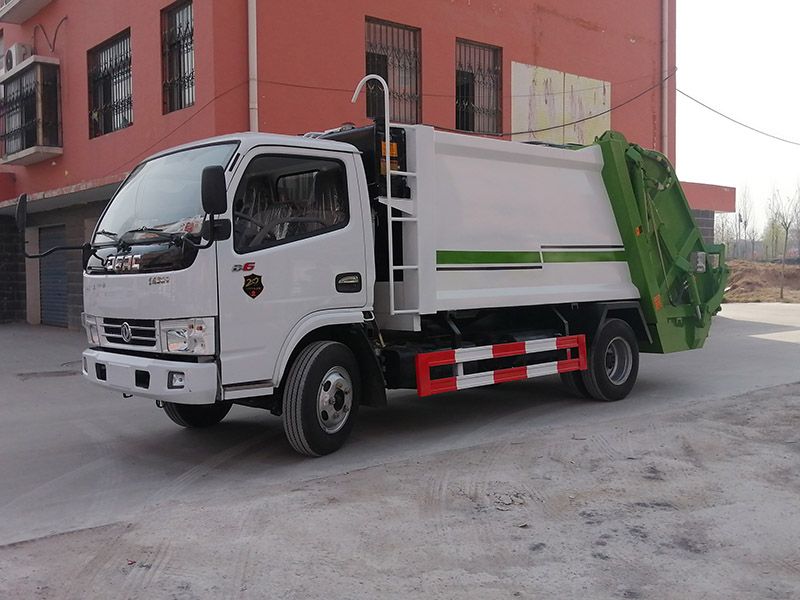 东风国六压缩垃圾车