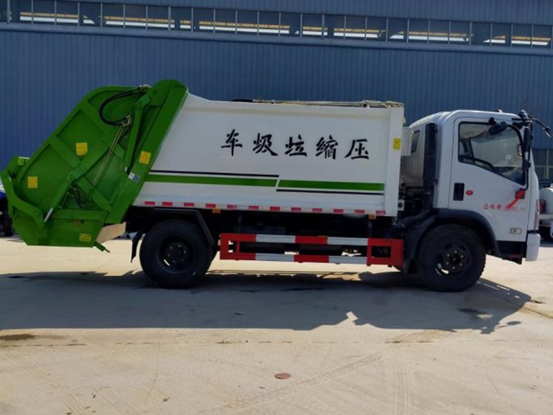 东风压缩垃圾车